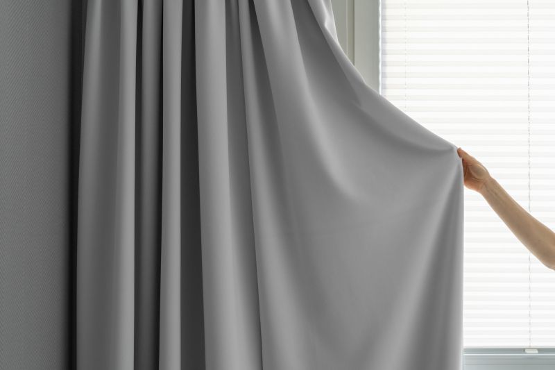 Curtains Installation